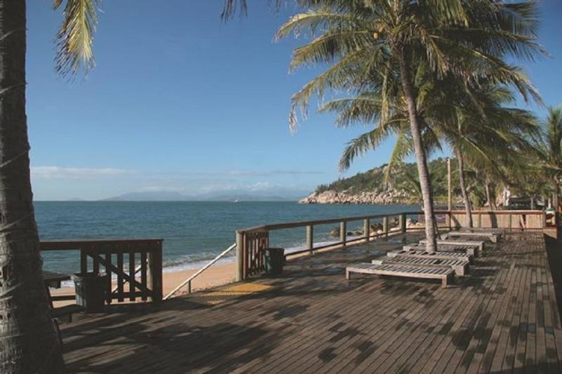 A Pousada Nomads Magnetic Island Nelly Bay Exterior foto